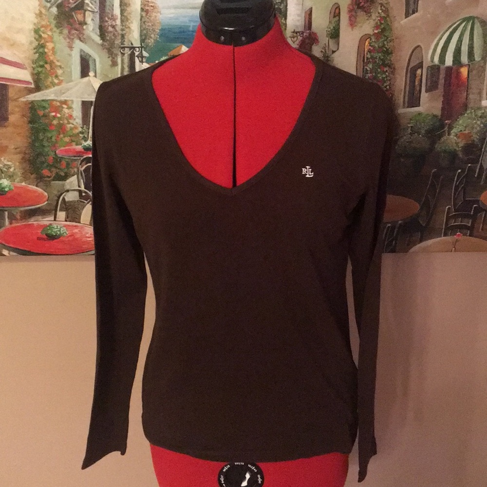 Ralph Lauren long sleeved T-shirt.